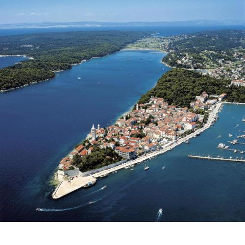 Seaview Apartments Kampor 3708