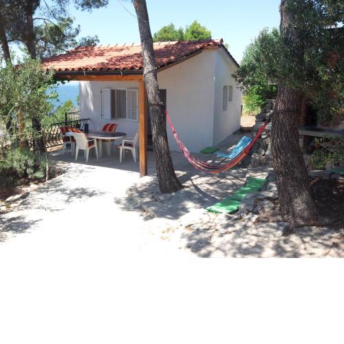 Secluded family friendly house Milna, Brac - 12229