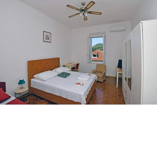 Spacious room with a panoramic view of harbor