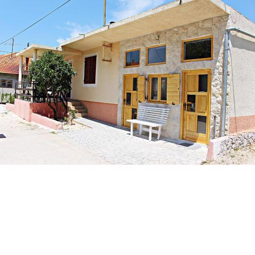 Studio Apartman Zara