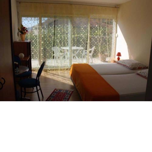 Studio apartment in Trogir with balcony, air conditioning WiFi 4328-3