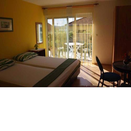 Studio apartment in Trogir with balcony, air conditioning, WiFi 4328-4