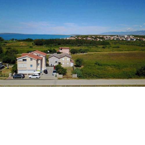 Studio Apartment in Vrsi with Terrace, Air conditioning, Wi-Fi (4824-1)