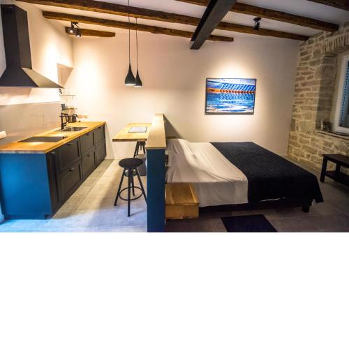 Studio Bluestone