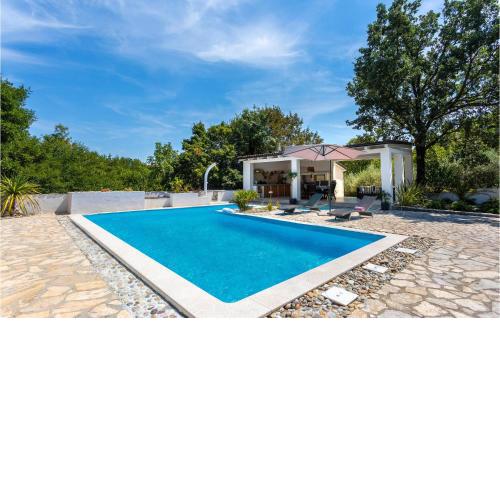Stunning Home In Malinska