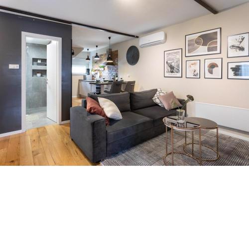 STYLISH URBAN OASIS