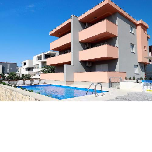 Summer Vibes Apartments