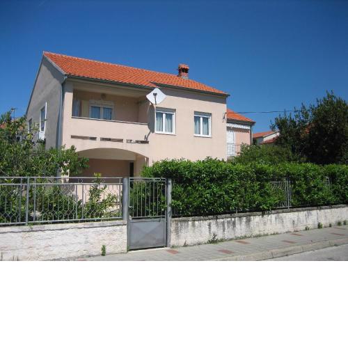 Tihi Apartman