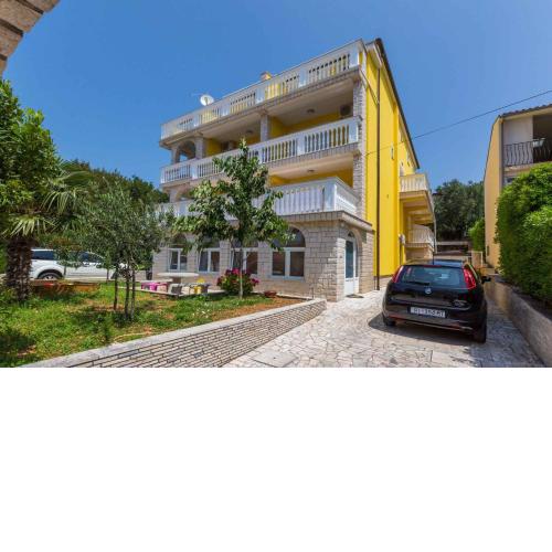 Two-Bedroom Apartment Crikvenica 32