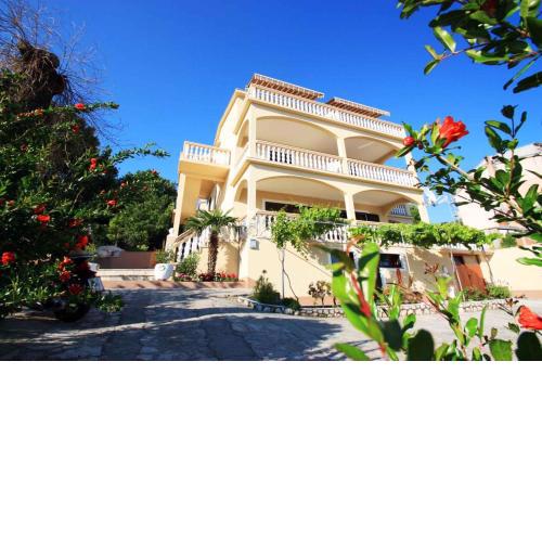 Two-Bedroom Apartment Crikvenica near Sea 6
