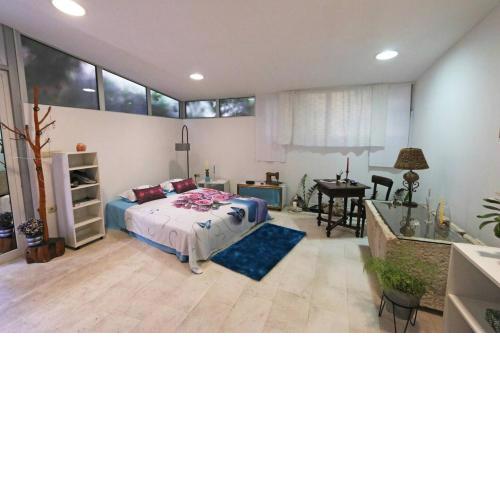 Val & Mar Studio Apartment