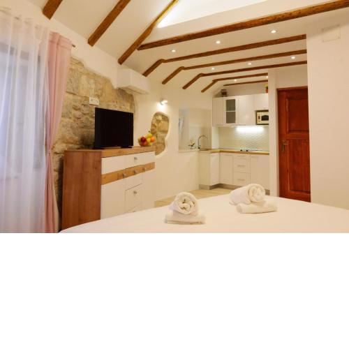 Veli Varos OLD TOWN Deluxe APARTMENT City Centre