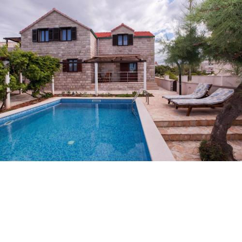 Vila Venecija