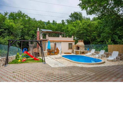 Villa Adry 2