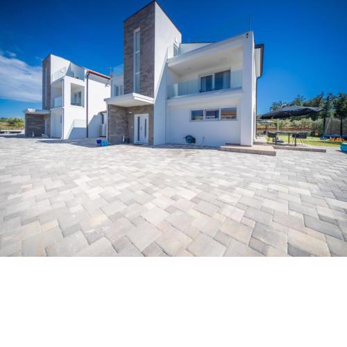 Villa Eni