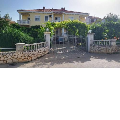 Villa Kata apartments