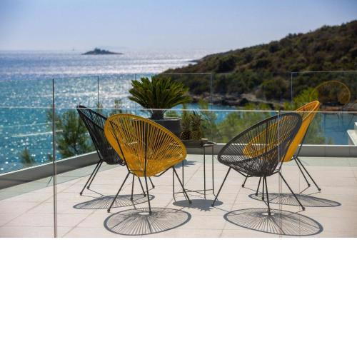 Villa Lijub SeaFront - 4 bedroom Villa - Stunning Sea Views - Gym and WiFi