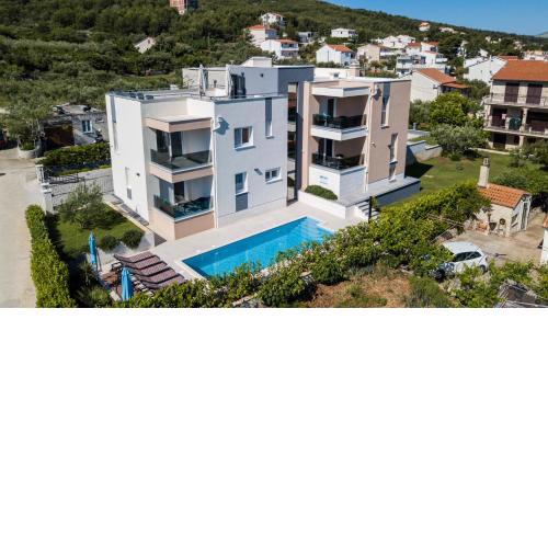 Villa Piramida