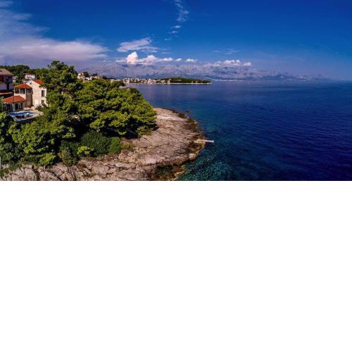 Villa Sumartin Selca stunning luxurious frontline 7 bedrooms villa amazing sea-views