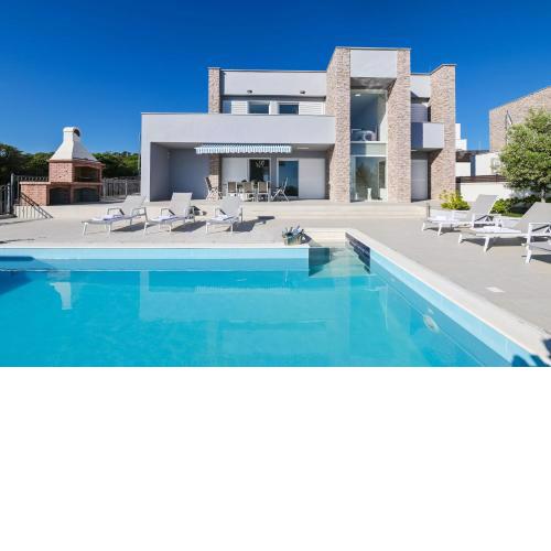 Villas Royal I with Private Pool